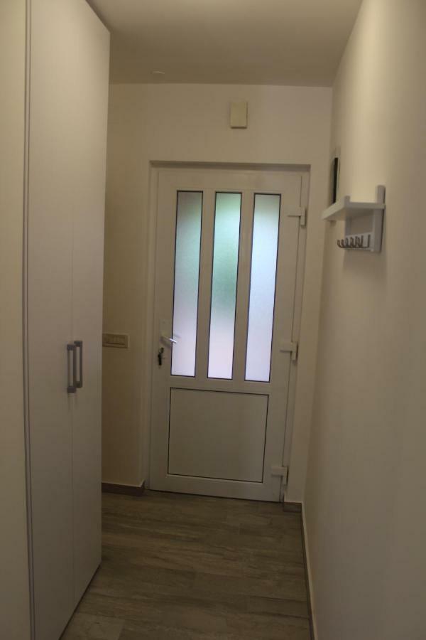Sanda Apartment Banjole Ngoại thất bức ảnh